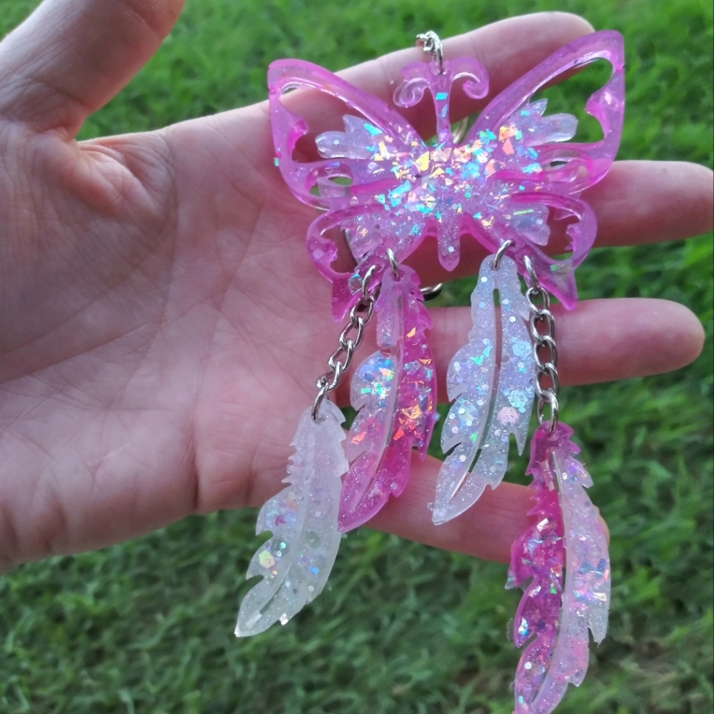 BUTTERFLY DREAM CATCHER / VARIOUS COLORS